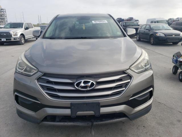 5XYZTDLB6HG419849 - 2017 HYUNDAI SANTA FE S GRAY photo 5