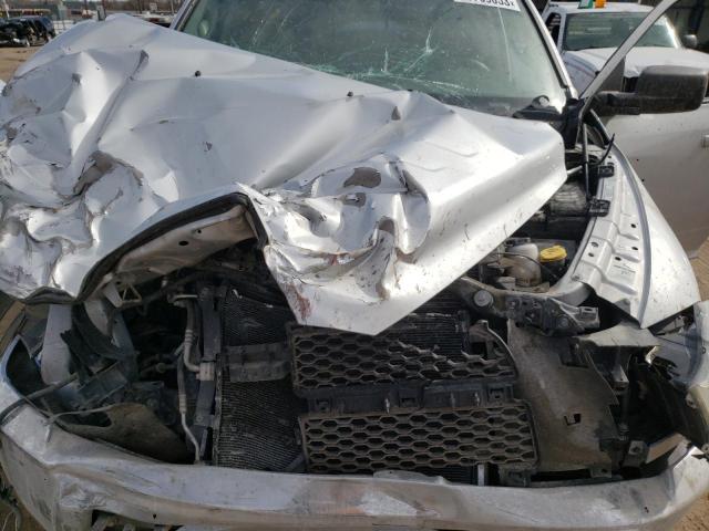 3C6UR5DL8HG605858 - 2017 RAM 2500 SLT ვერცხლისფერი ფოტო 11