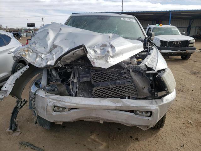 3C6UR5DL8HG605858 - 2017 RAM 2500 SLT ვერცხლისფერი ფოტო 5