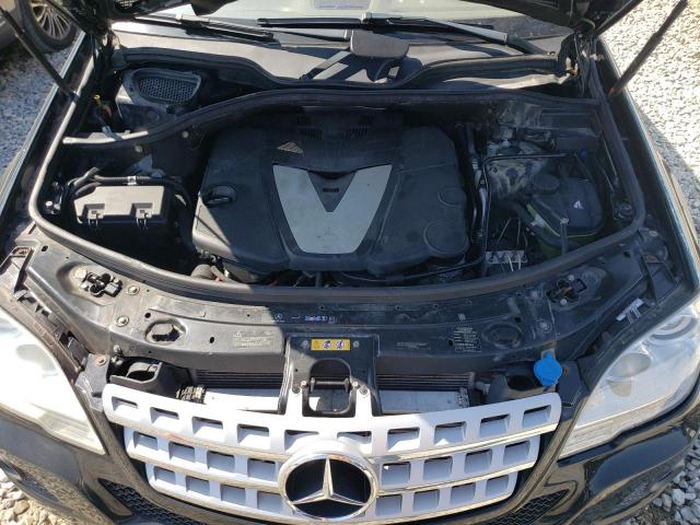 4JGBB2FB9BA627635 - 2011 MERCEDES-BENZ ML 350 BLUETEC BLACK photo 12