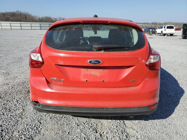 1FAHP3K26CL310466 - 2012 FORD FOCUS SE RED photo 6