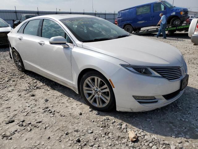 3LN6L2LU8FR605772 - 2015 LINCOLN MKZ HYBRID WHITE photo 4