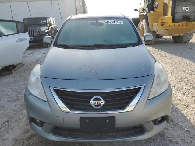 3N1CN7AP6CL836487 - 2012 NISSAN VERSA S SILVER photo 5