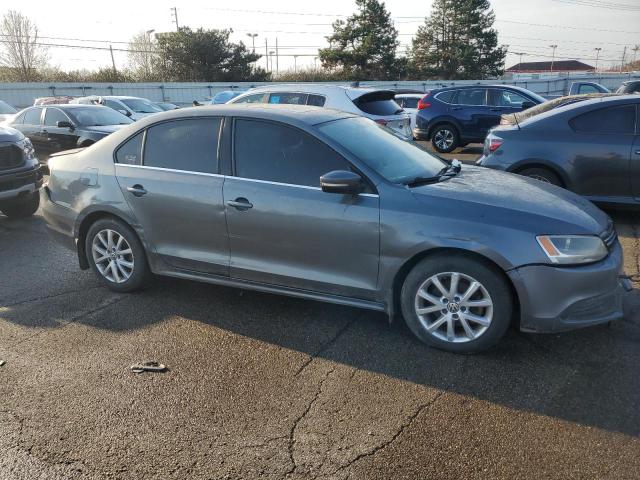 3VWD07AJ8EM363973 - 2014 VOLKSWAGEN JETTA SE GRAY photo 4