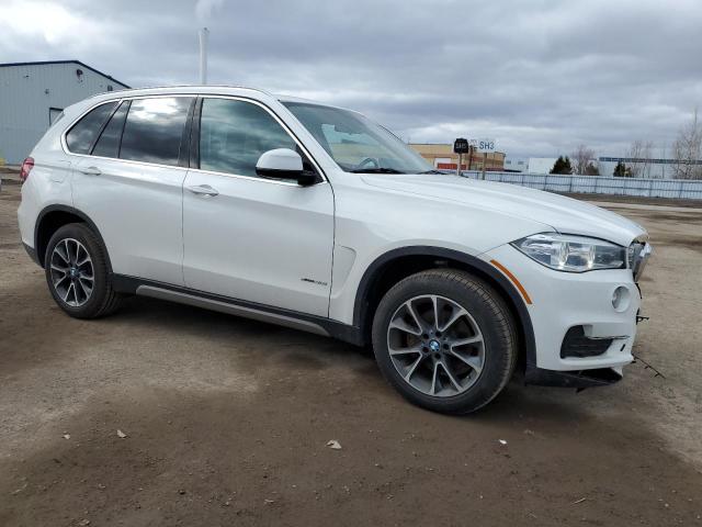 5UXKR0C5XG0U49104 - 2016 BMW X5 XDRIVE35I WHITE photo 4