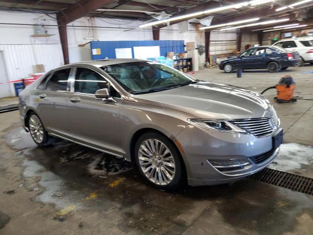 3LN6L2G92GR621408 - 2016 LINCOLN MKZ GRAY photo 4