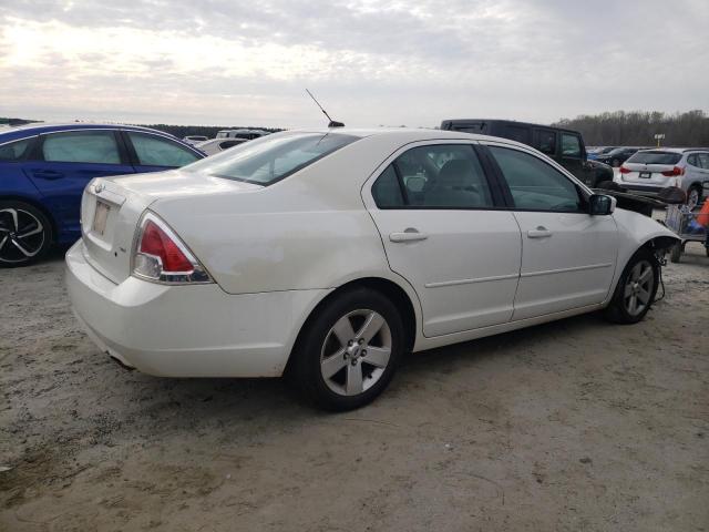 3FAHP07Z68R142227 - 2008 FORD FUSION SE WHITE photo 3