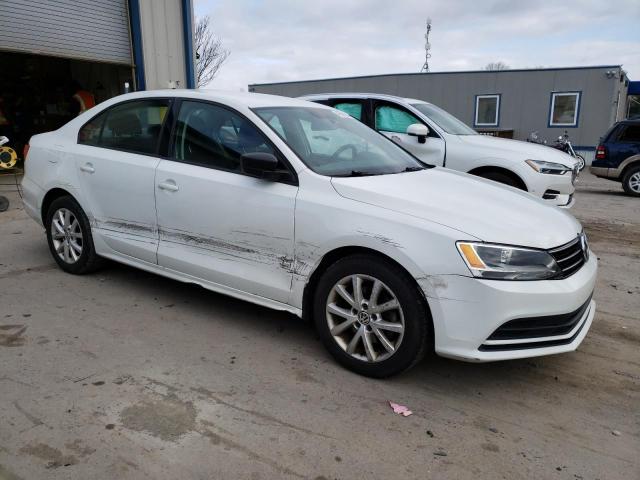 3VWD17AJ6FM300580 - 2015 VOLKSWAGEN JETTA SE WHITE photo 4