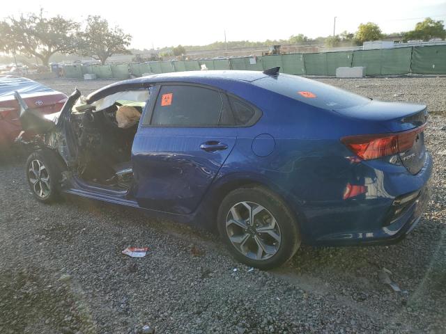 3KPF24AD1LE257564 - 2020 KIA FORTE FE BLUE photo 2