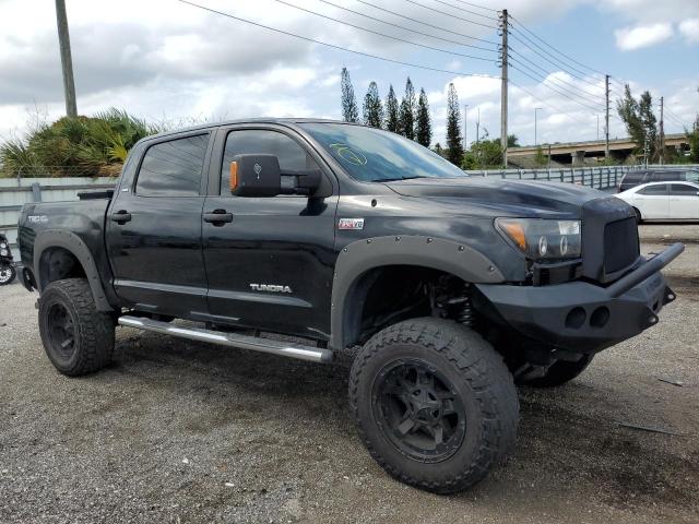 5TFEV54178X038335 - 2008 TOYOTA TUNDRA CREWMAX BLACK photo 4