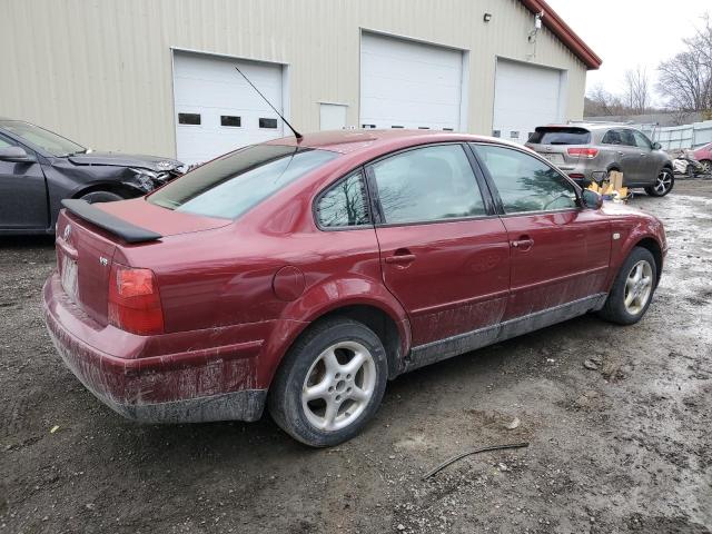 WVWMA63B6XE217421 - 1999 VOLKSWAGEN PASSAT GLS RED photo 3