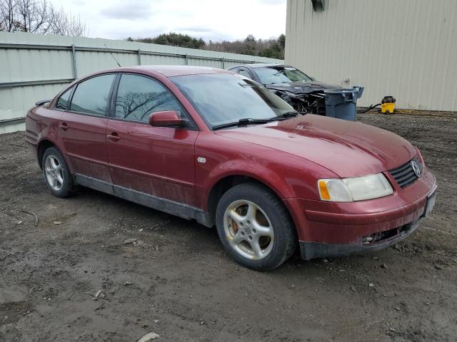 WVWMA63B6XE217421 - 1999 VOLKSWAGEN PASSAT GLS RED photo 4