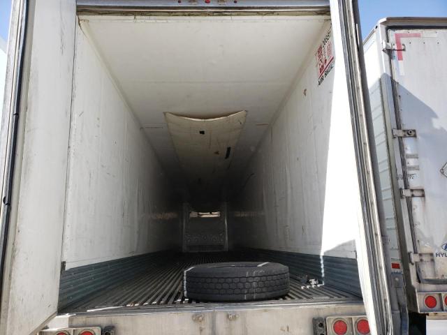 1UYVS2535AM933614 - 2010 UTILITY REF WHITE photo 5