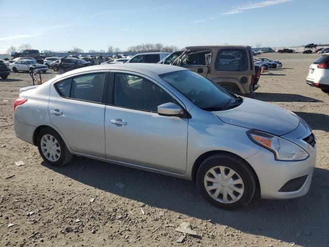 3N1CN7AP9GL889612 - 2016 NISSAN VERSA S SILVER photo 4