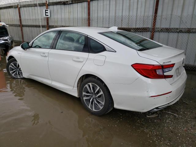 1HGCV3F13KA003750 - 2019 HONDA ACCORD HYBRID WHITE photo 2