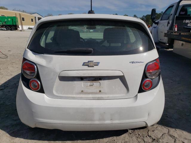 1G1JA6SH3F4196341 - 2015 CHEVROLET SONIC LS 白色 照片 6