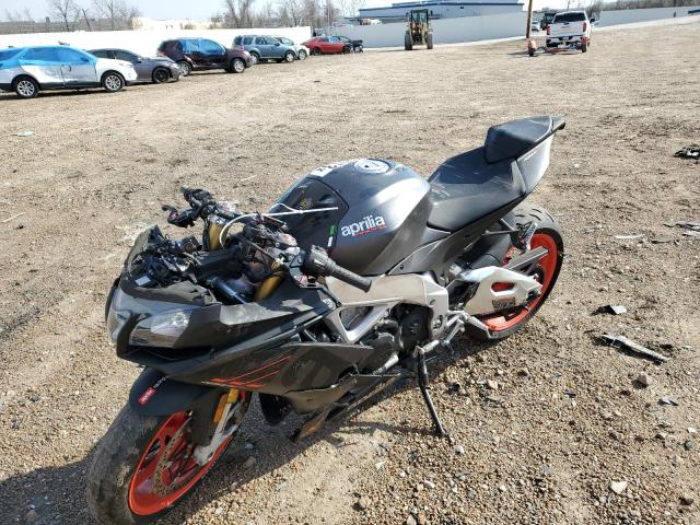 ZD4KEU007KS001806 - 2019 APRILIA RSV4 TWO TONE photo 2