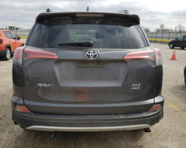 2T3RFREV3GW510489 - 2016 TOYOTA RAV4 XLE GRAY photo 6