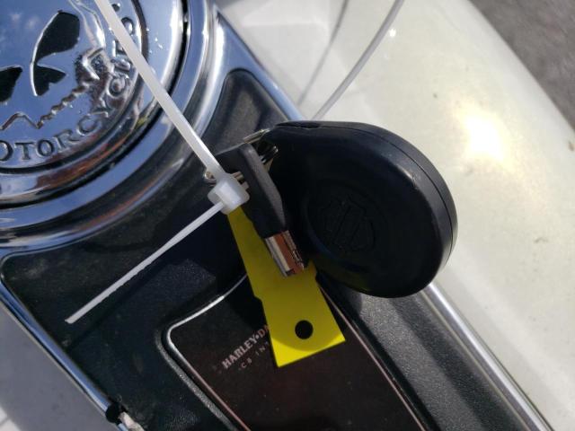 1HD1FC4127Y623671 - 2007 HARLEY-DAVIDSON FLHTCUI 双色 照片 8