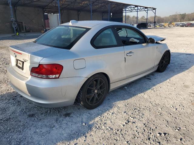 WBAUP73519VK74673 - 2009 BMW 128 I SILVER photo 3