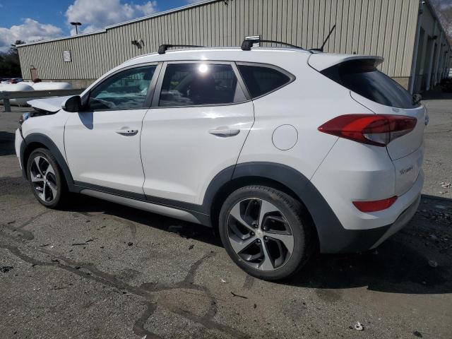 KM8J3CA26HU352884 - 2017 HYUNDAI TUCSON LIMITED WHITE photo 2