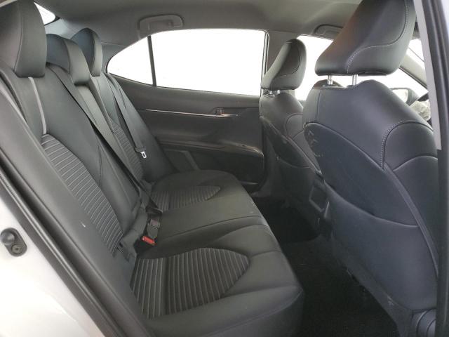 4T1G11AK8PU779308 - 2023 TOYOTA CAMRY SE NIGHT SHADE WHITE photo 10