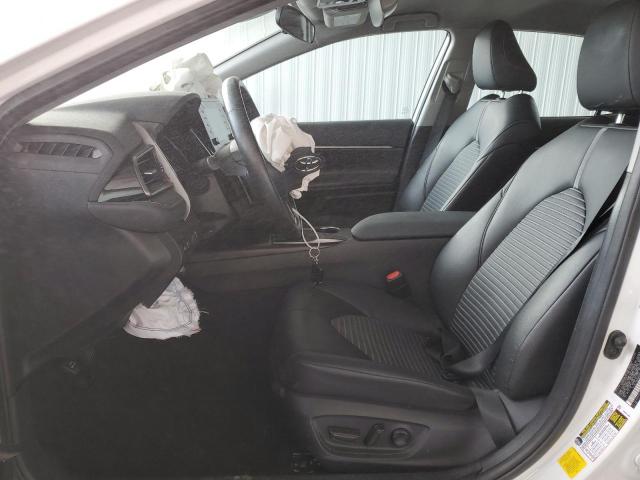 4T1G11AK8PU779308 - 2023 TOYOTA CAMRY SE NIGHT SHADE WHITE photo 7