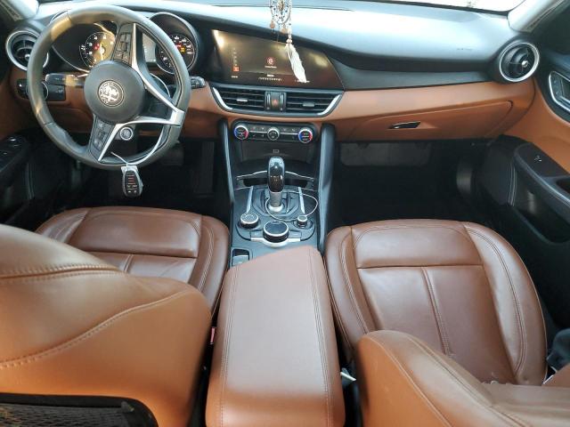 ZARFAEDN4H7540423 - 2017 ALFA ROMEO GIULIA Q4 ლურჯი ფოტო 8