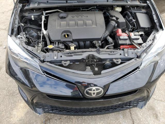 5YFBURHE1HP621461 - 2017 TOYOTA COROLLA L BLACK photo 11