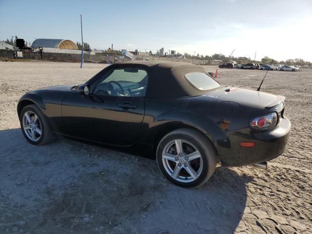 JM1NC25F060121562 - 2006 MAZDA MX-5 MIATA BLACK photo 2