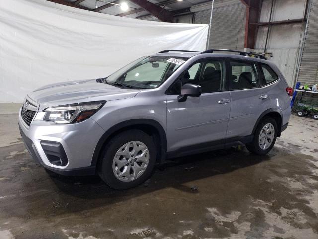 JF2SKACC6KH545477 - 2019 SUBARU FORESTER SILVER photo 1