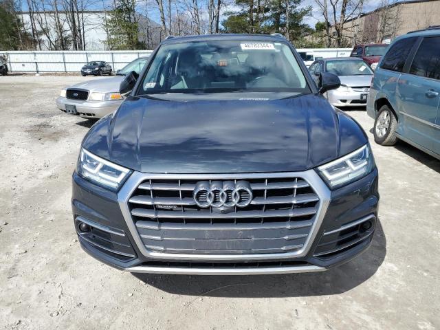 WA1CNAFY9J2118310 - 2018 AUDI Q5 PRESTIGE GRAY photo 5