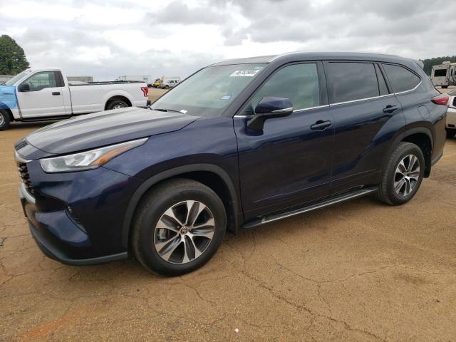 2020 TOYOTA HIGHLANDER XLE, 