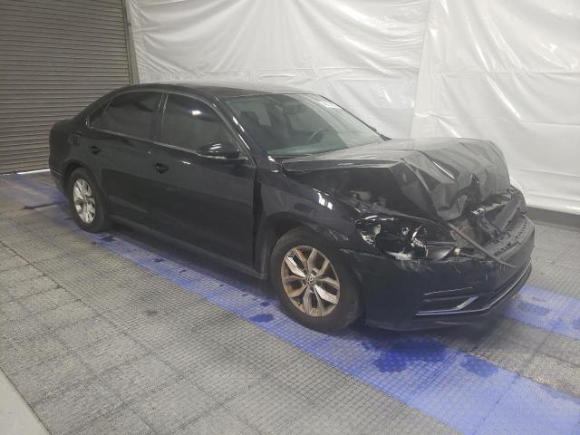 1VWAA7A37JC046148 - 2018 VOLKSWAGEN PASSAT S BLACK photo 4