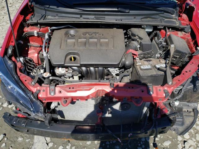 2T1BURHE4JC078483 - 2018 TOYOTA COROLLA L RED photo 11