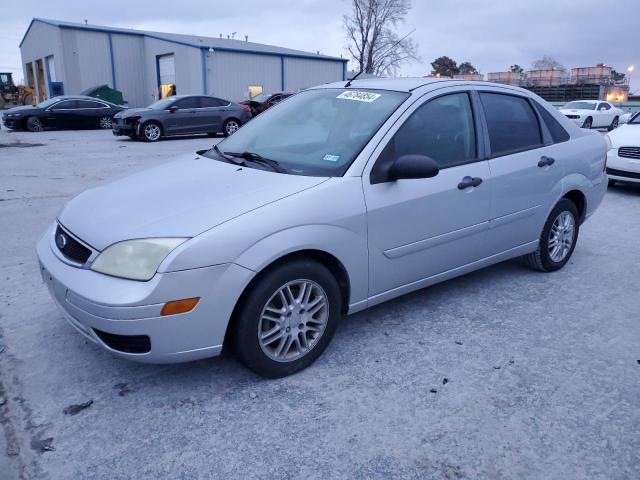 1FAFP34N07W237503 - 2007 FORD FOCUS ZX4 SILVER photo 1