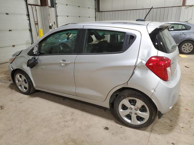 KL8CB6SA3MC217636 - 2021 CHEVROLET SPARK LS SILVER photo 2