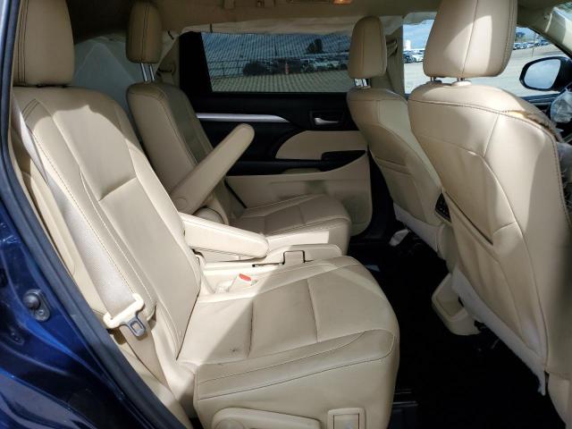 5TDKKRFH8GS120690 - 2016 TOYOTA HIGHLANDER XLE BLUE photo 11