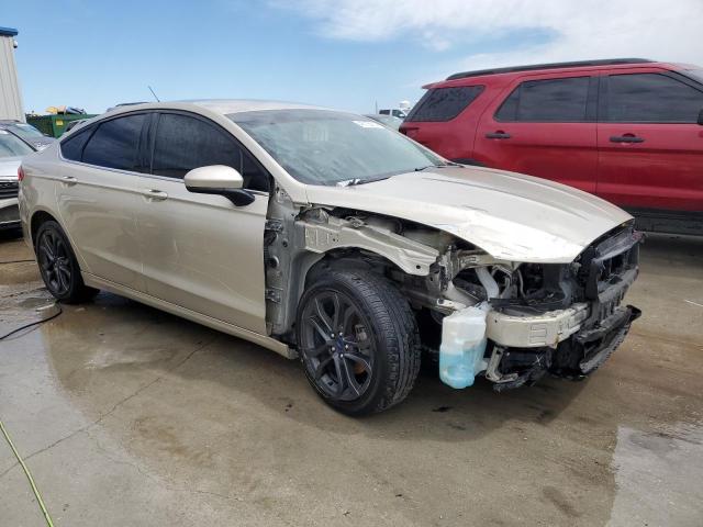 3FA6P0G71JR107039 - 2018 FORD FUSION S CREAM photo 4