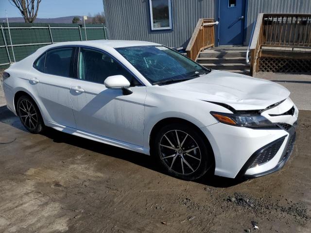 4T1G11AK8PU797825 - 2023 TOYOTA CAMRY SE NIGHT SHADE WHITE photo 4