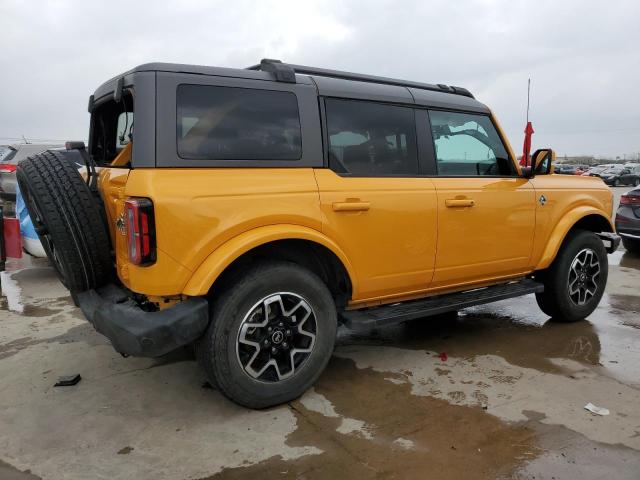 1FMDE5BH0NLB08283 - 2022 FORD BRONCO BASE YELLOW photo 3