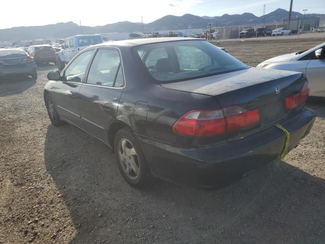 1HGCG5557XA098329 - 1999 HONDA ACCORD EX GREEN photo 2