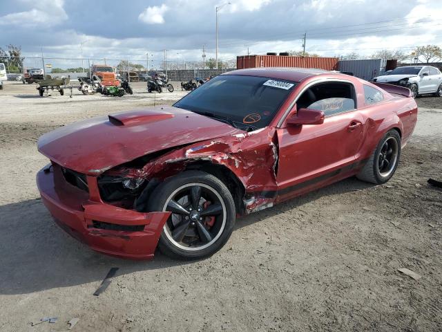 1ZVHT82H585130945 - 2008 FORD MUSTANG GT RED photo 1