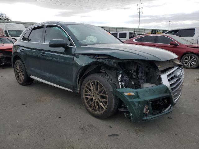 WA1CNAFY0K2094402 - 2019 AUDI Q5 PRESTIGE GREEN photo 4