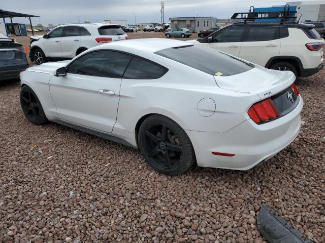 1FA6P8AM2F5302042 - 2015 FORD MUSTANG WHITE photo 2