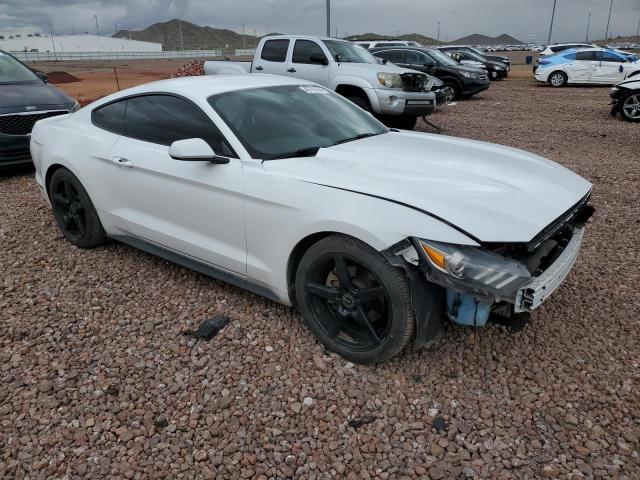 1FA6P8AM2F5302042 - 2015 FORD MUSTANG WHITE photo 4
