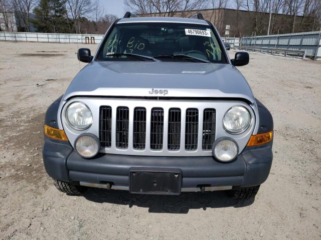 1J4GL38K85W665966 - 2005 JEEP LIBERTY RENEGADE SILVER photo 5