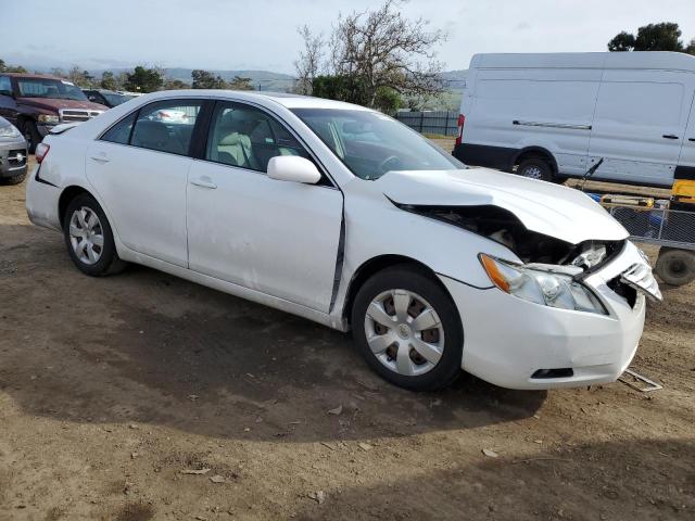 4T1BE46K89U829538 - 2009 TOYOTA CAMRY BASE WHITE photo 4