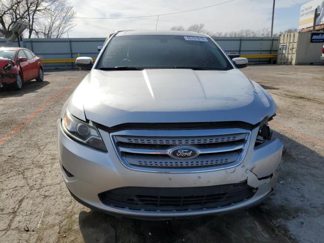 1FAHP2HW1BG120649 - 2011 FORD TAURUS SEL SILVER photo 5