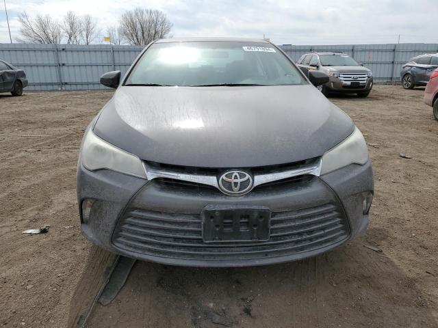 4T1BF1FKXGU229547 - 2016 TOYOTA CAMRY LE GRAY photo 5